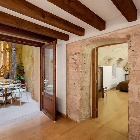 Ramon Llull House 2*