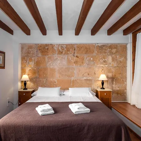 Ramon Llull House Szálloda 2*